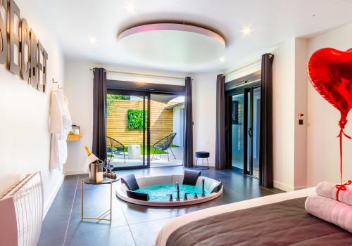Découvrez les meilleurs hôtels avec jacuzzi privatif en Pays de la Loire