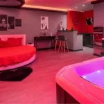 Pourquoi prendre une love room pendant vos règles ?