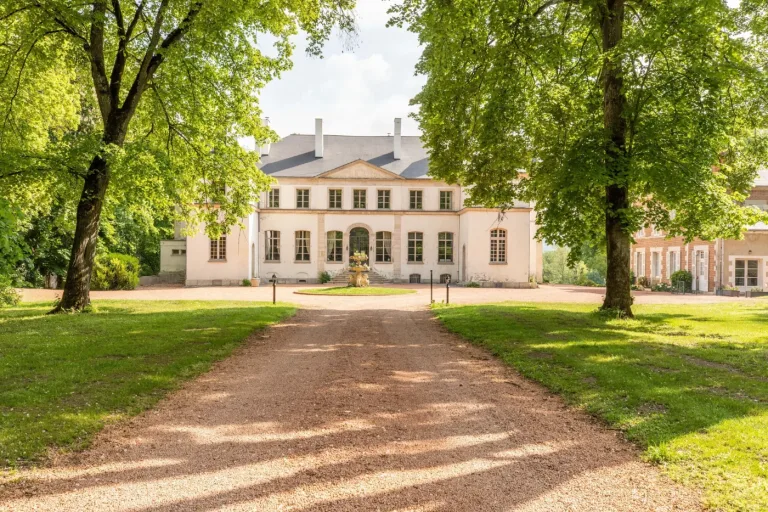 Château de Charmeil, love room à Charmeil