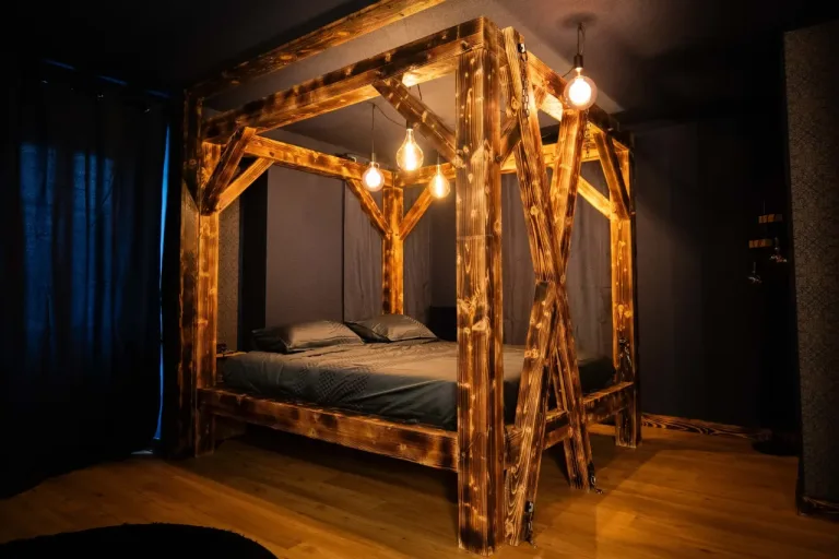 L'EgliX, love room à Saint-Vit