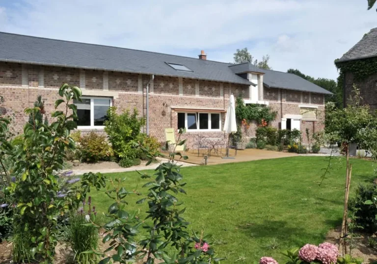 La Ferme d'Alice, love room à Moy-de-l'Aisne