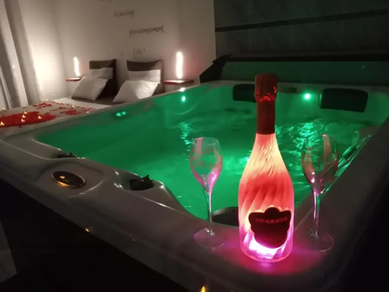 Lovenight, love room à Auterive